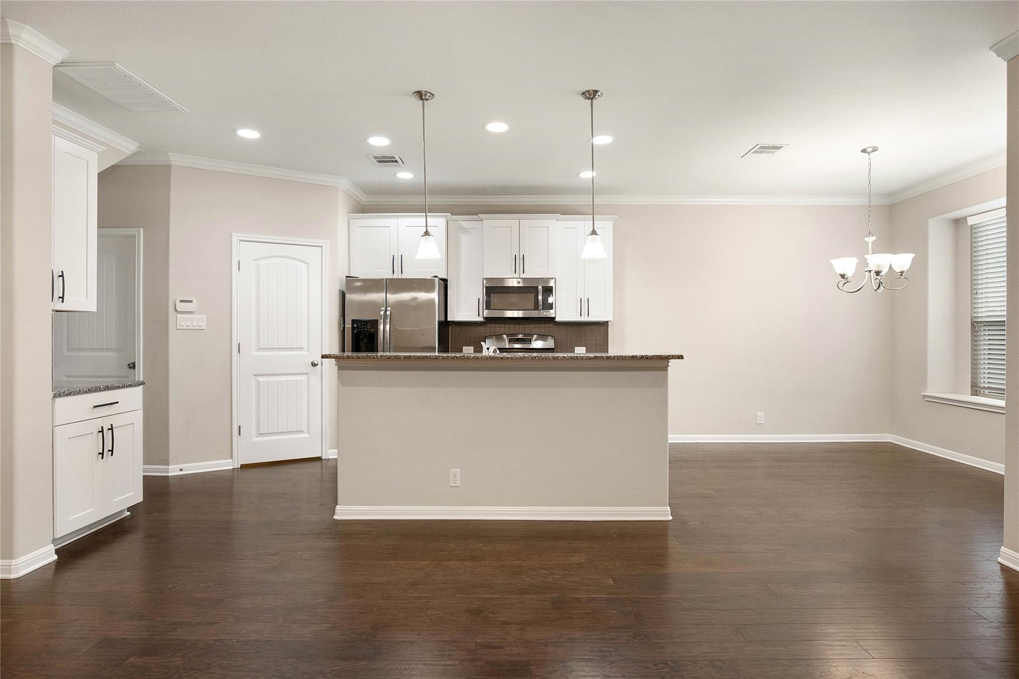 13400 Briarwick Dr #702 Property Photo 4