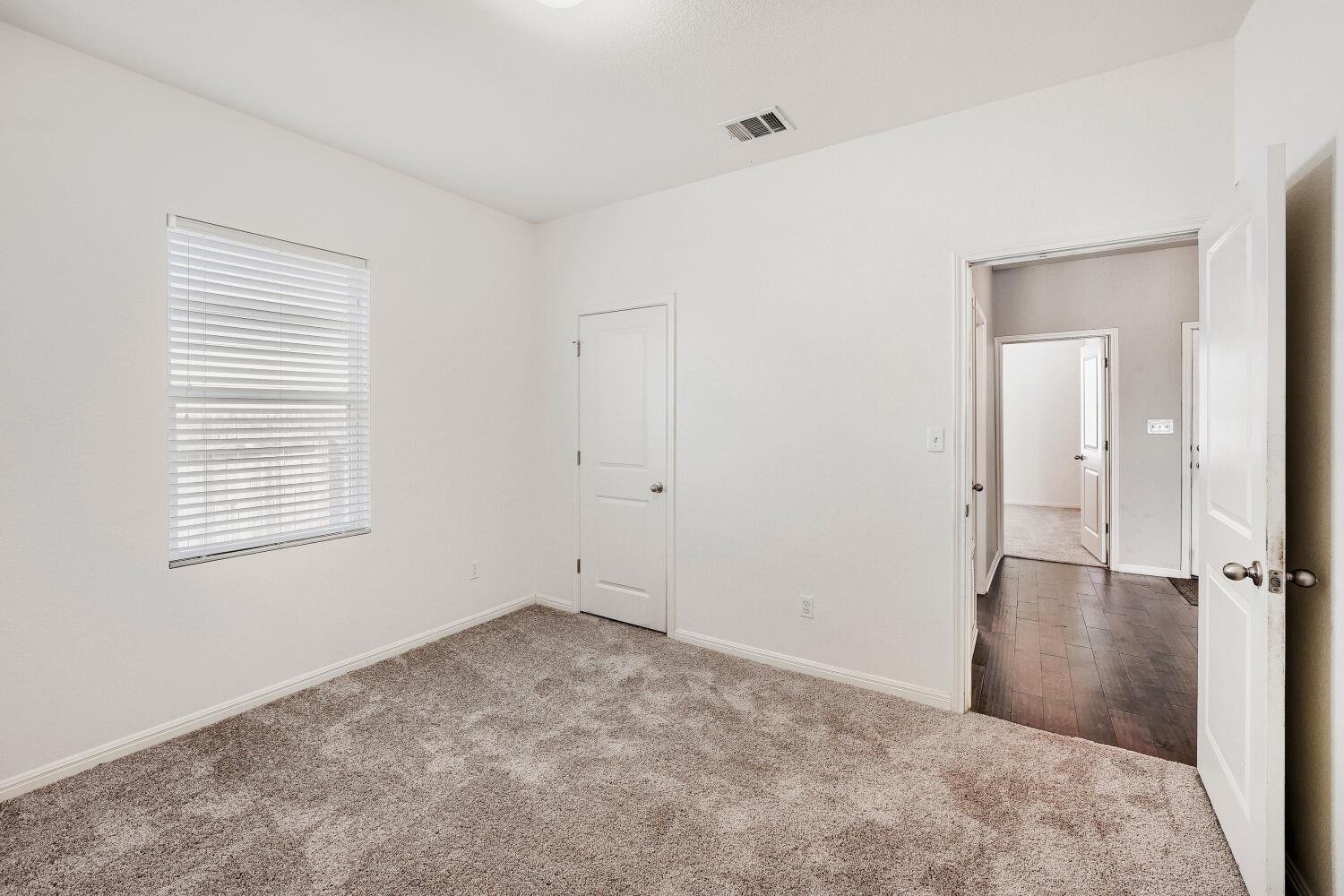 13705 Sherri Berry Way Property Photo 22