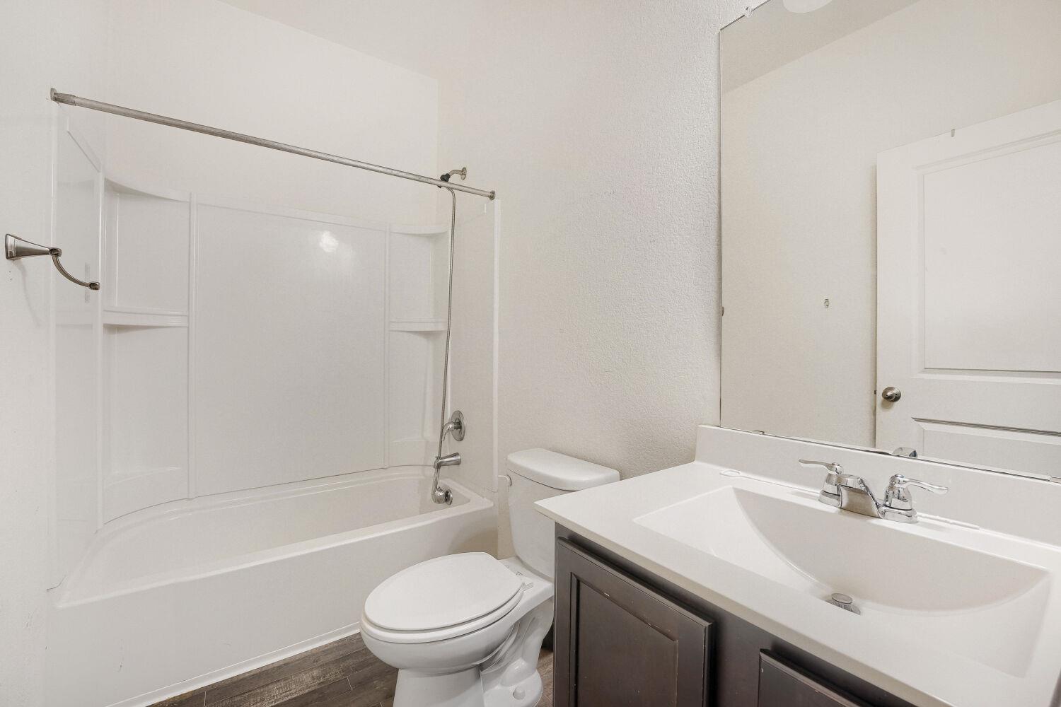 13705 Sherri Berry Way Property Photo 26
