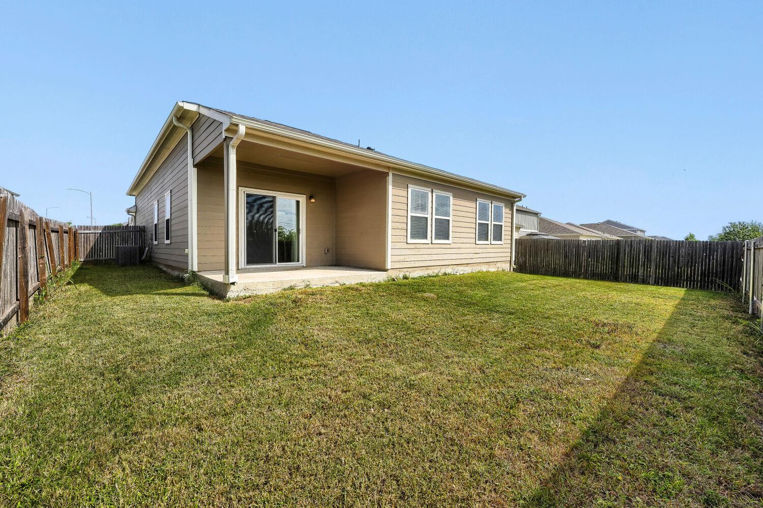 13705 Sherri Berry Way Property Photo 31