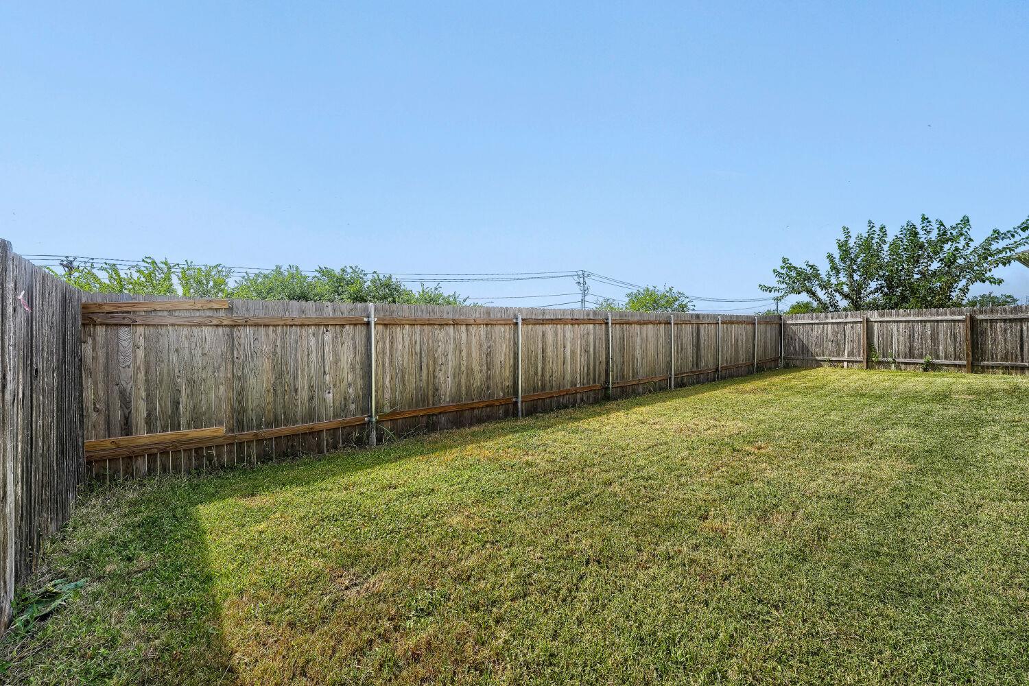 13705 Sherri Berry Way Property Photo 32