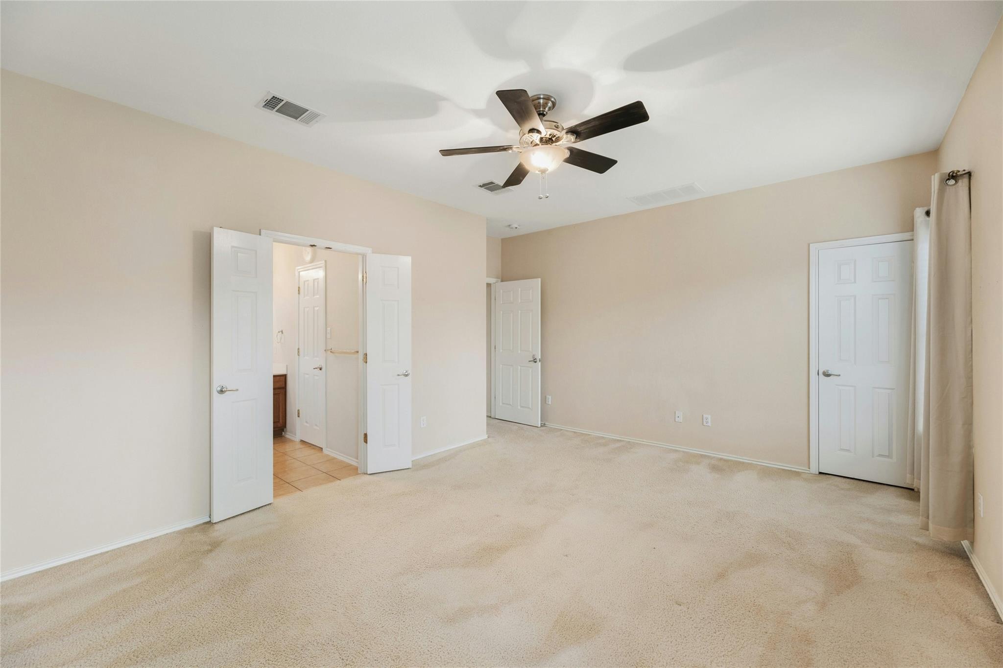 107 Saul St Property Photo 18