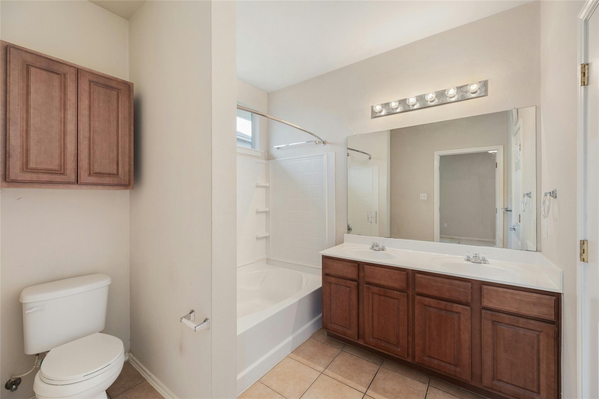 107 Saul St Property Photo 19