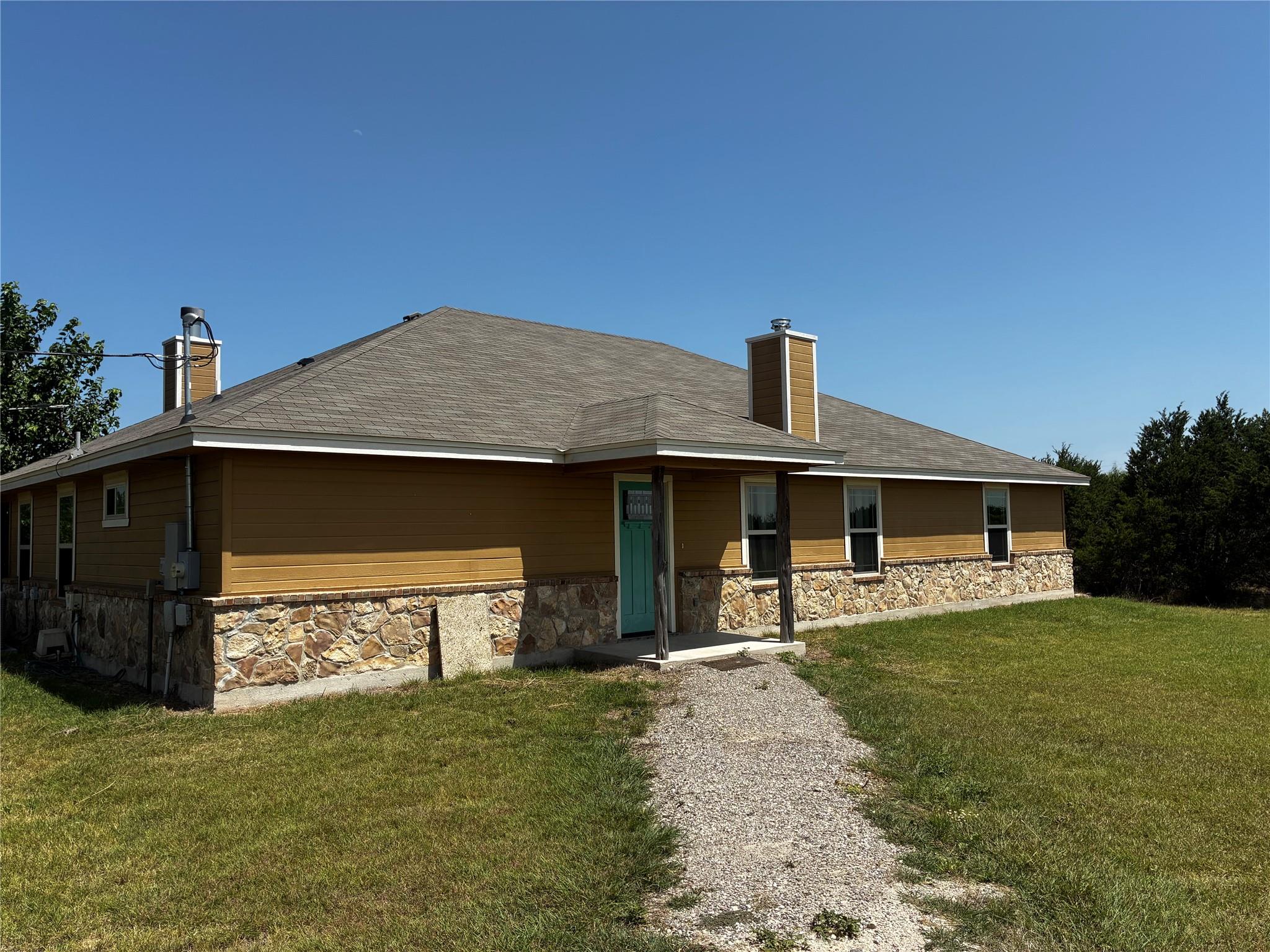 23748 N Us Highway 281 None Property Photo 1