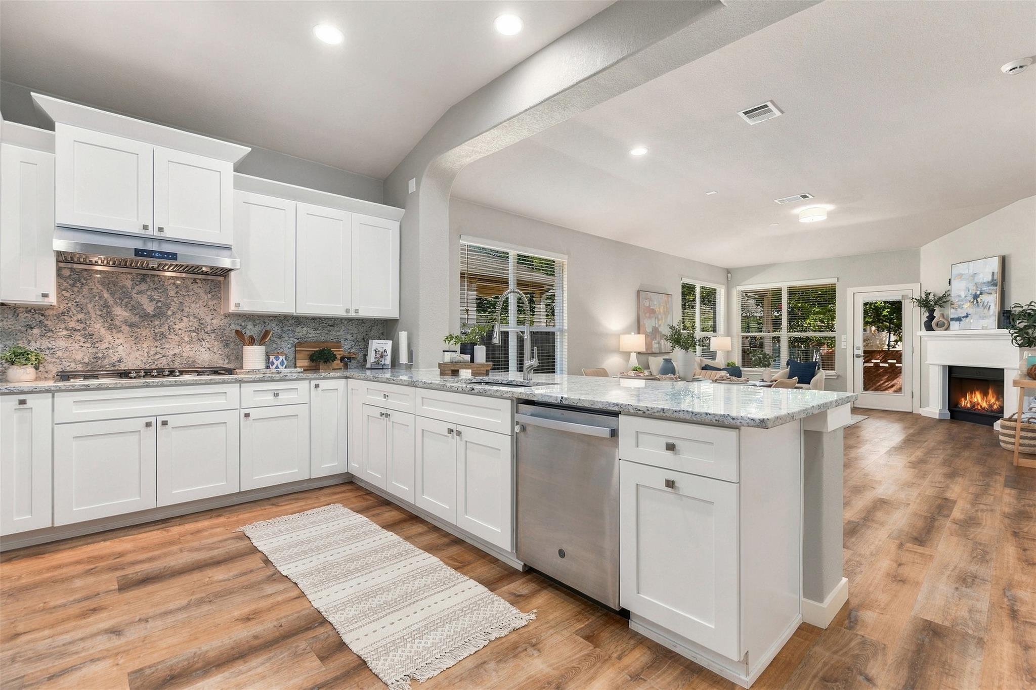 1618 Westmeadow Trl Property Photo 1