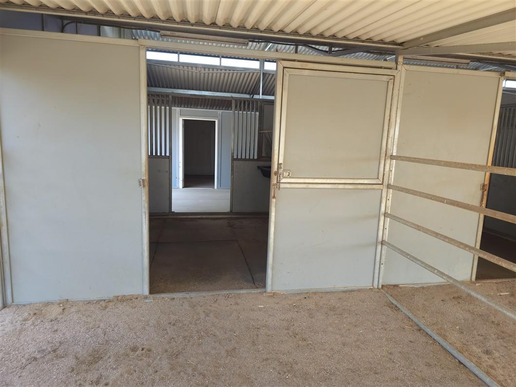 0 Escalar Dr Property Photo 26