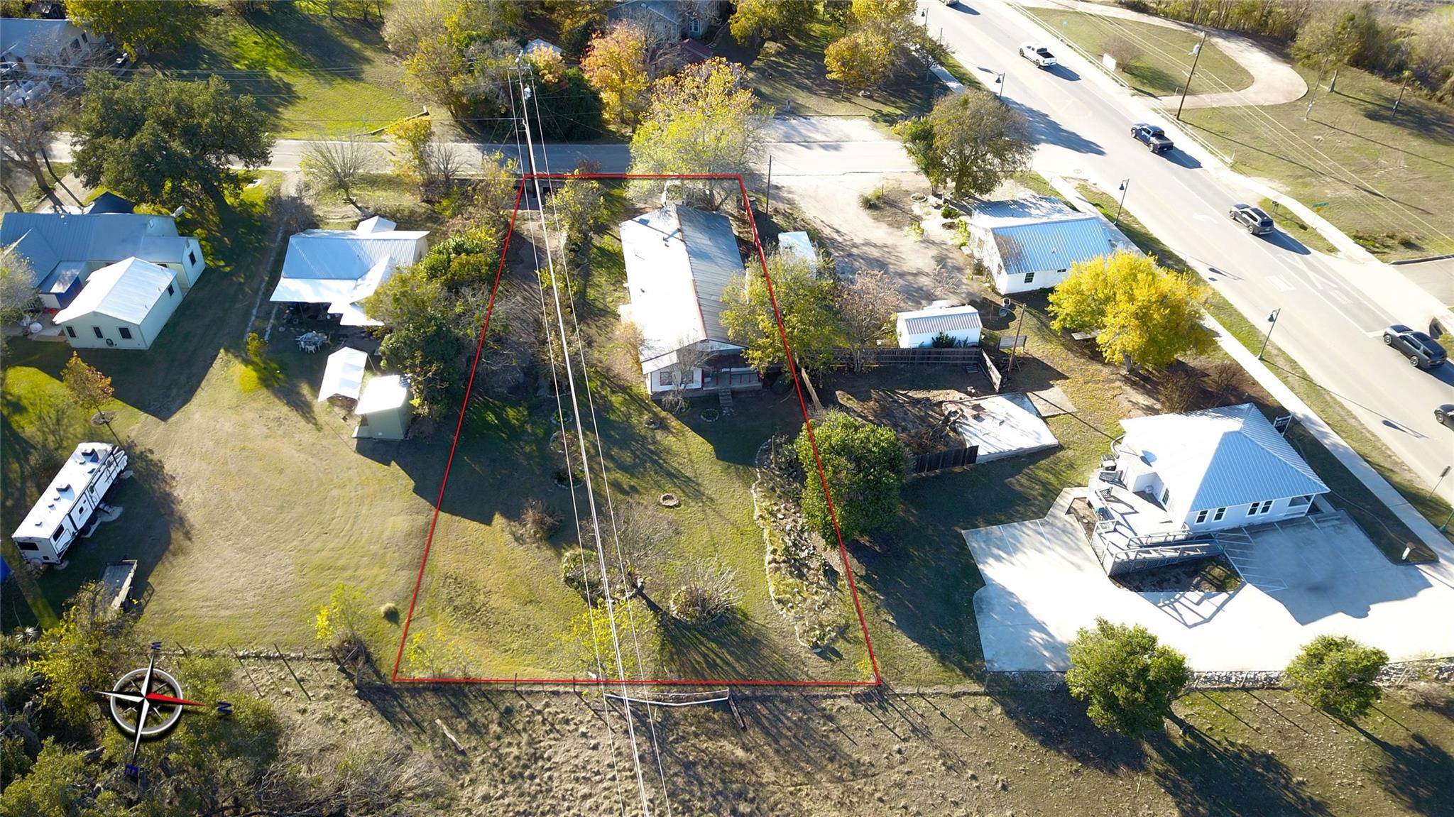 317 N Cedar St Property Photo 3