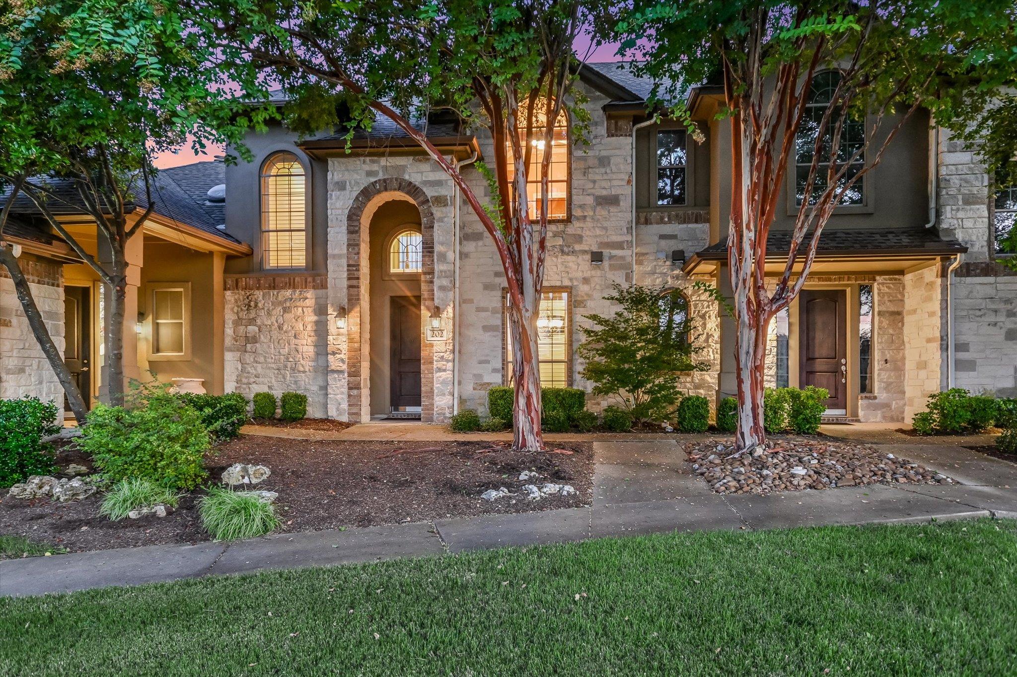 14100 Avery Ranch Blvd #202 Property Photo 1