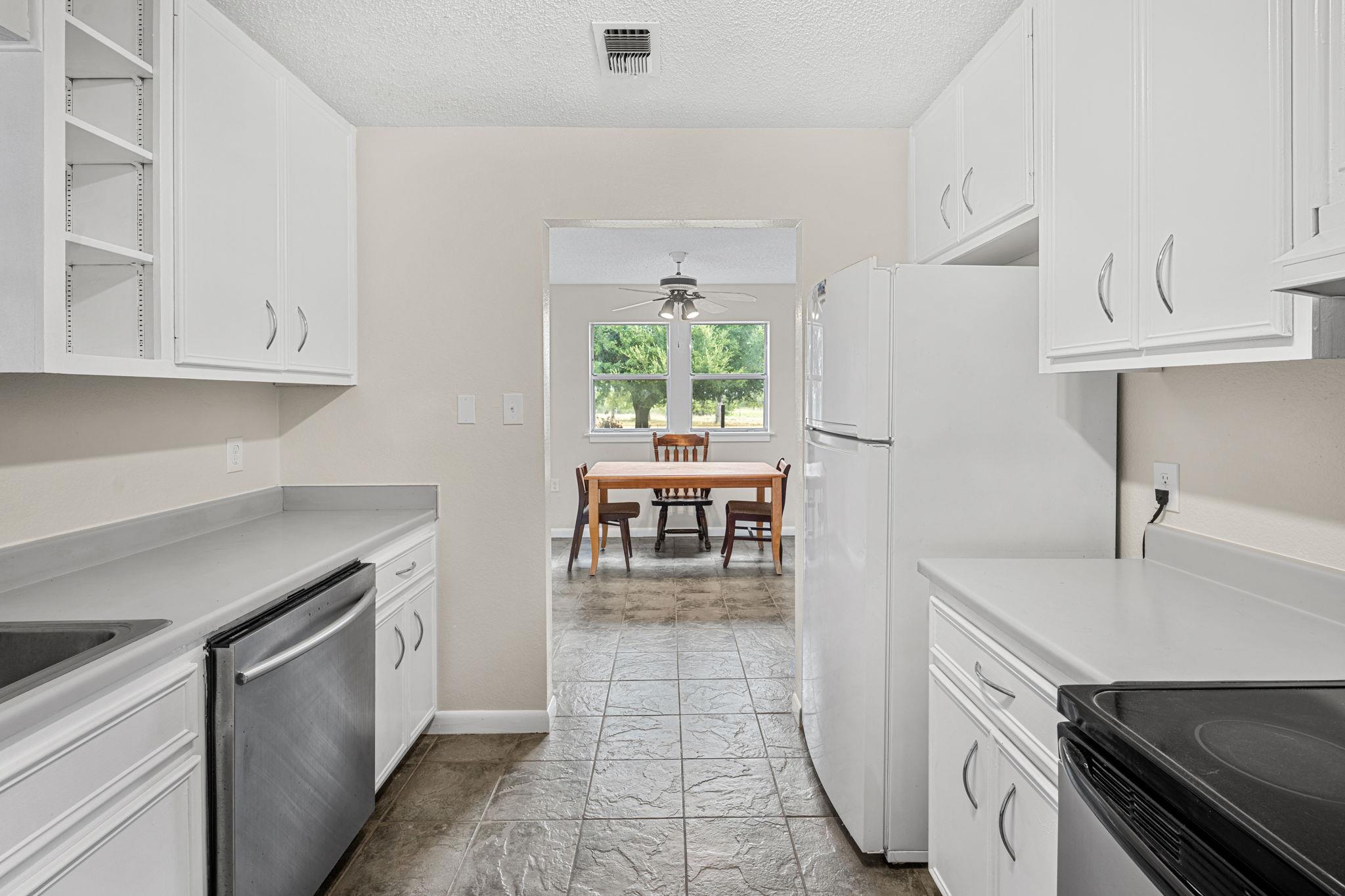 201 930 Private Rd None Property Photo 12