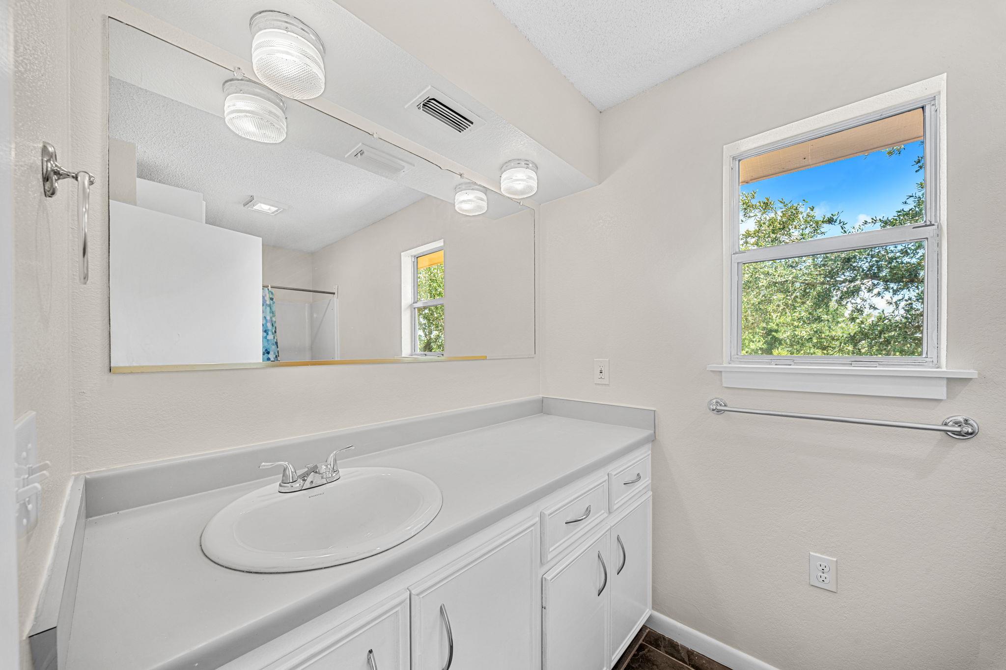 201 930 Private Rd None Property Photo 16