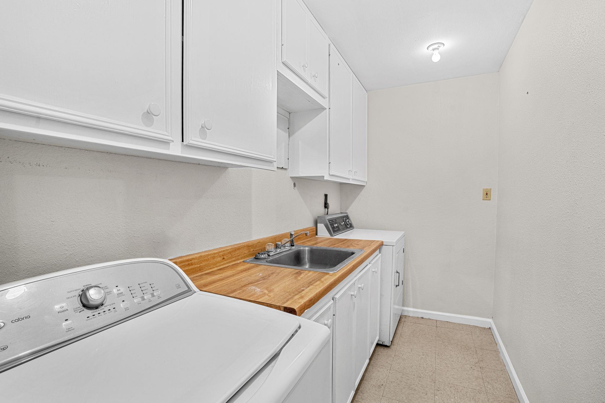 201 930 Private Rd None Property Photo 23