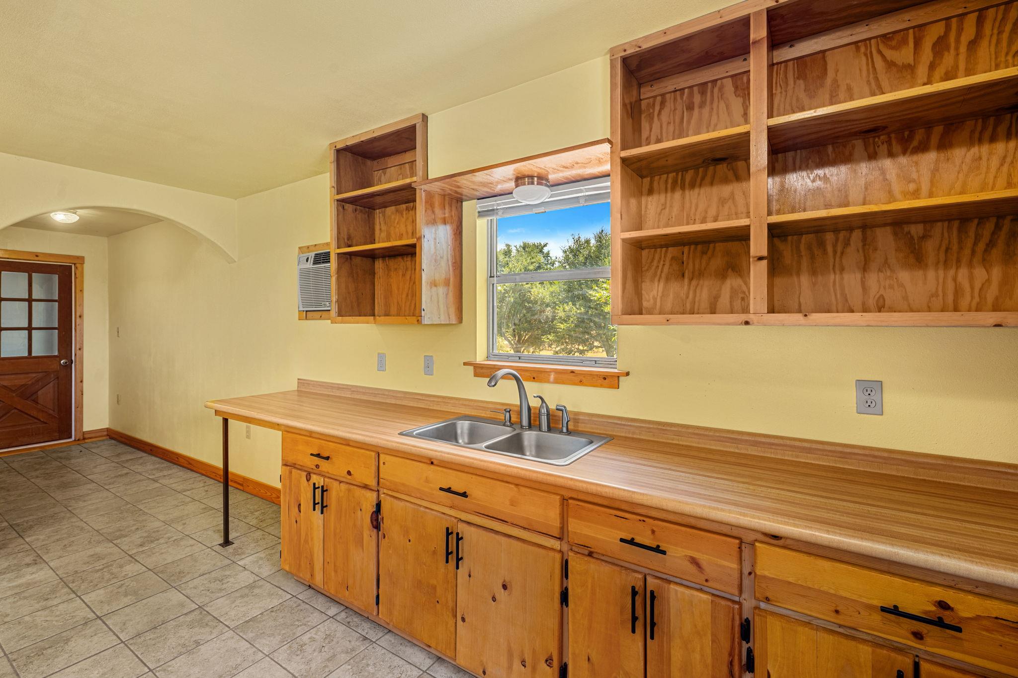 201 930 Private Rd None Property Photo 29