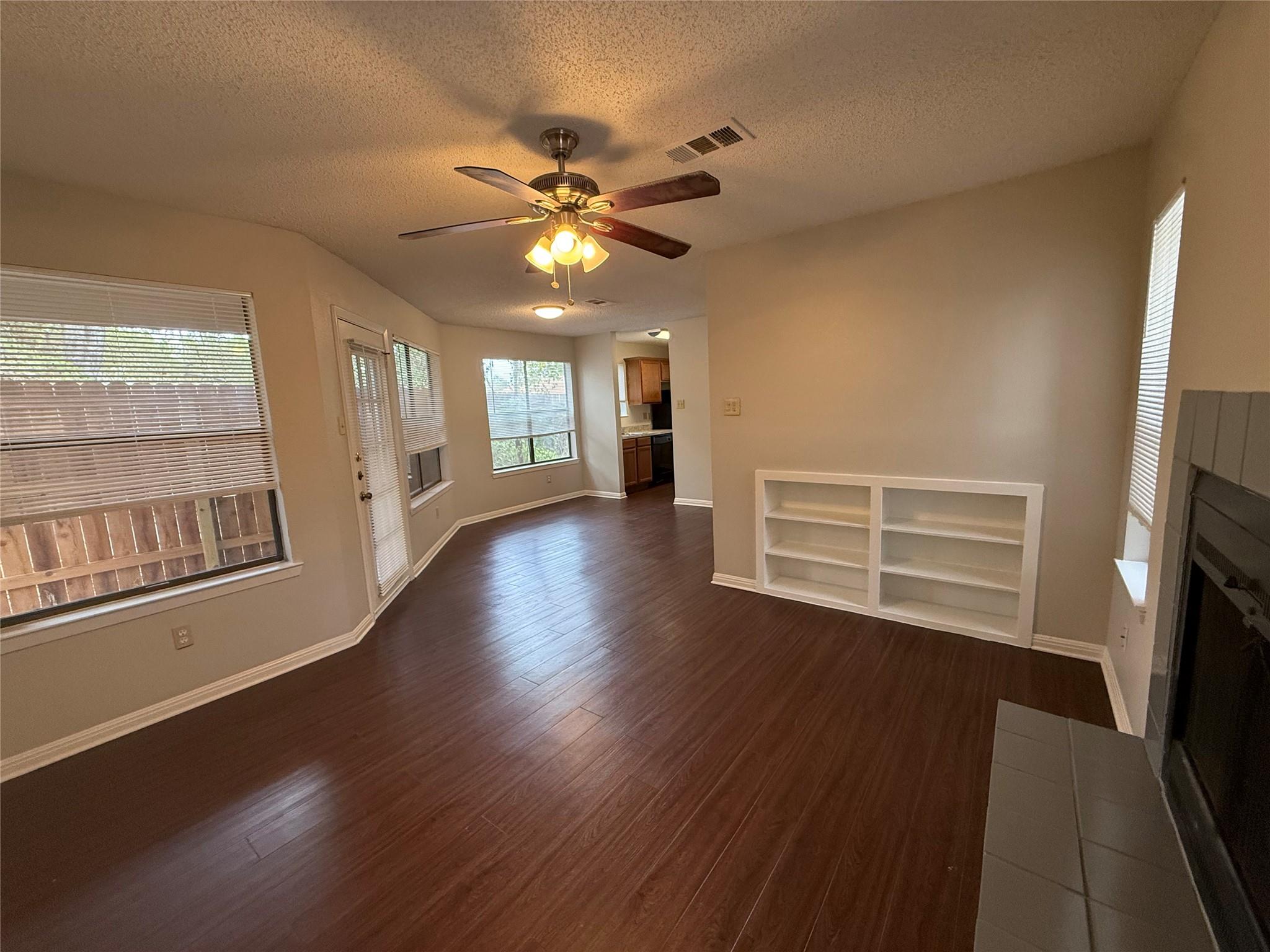 8902 Schick Rd #d Property Photo 3