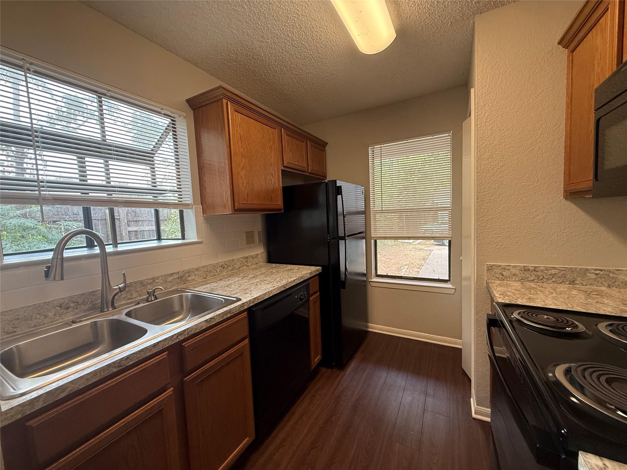 8902 Schick Rd #d Property Photo 6