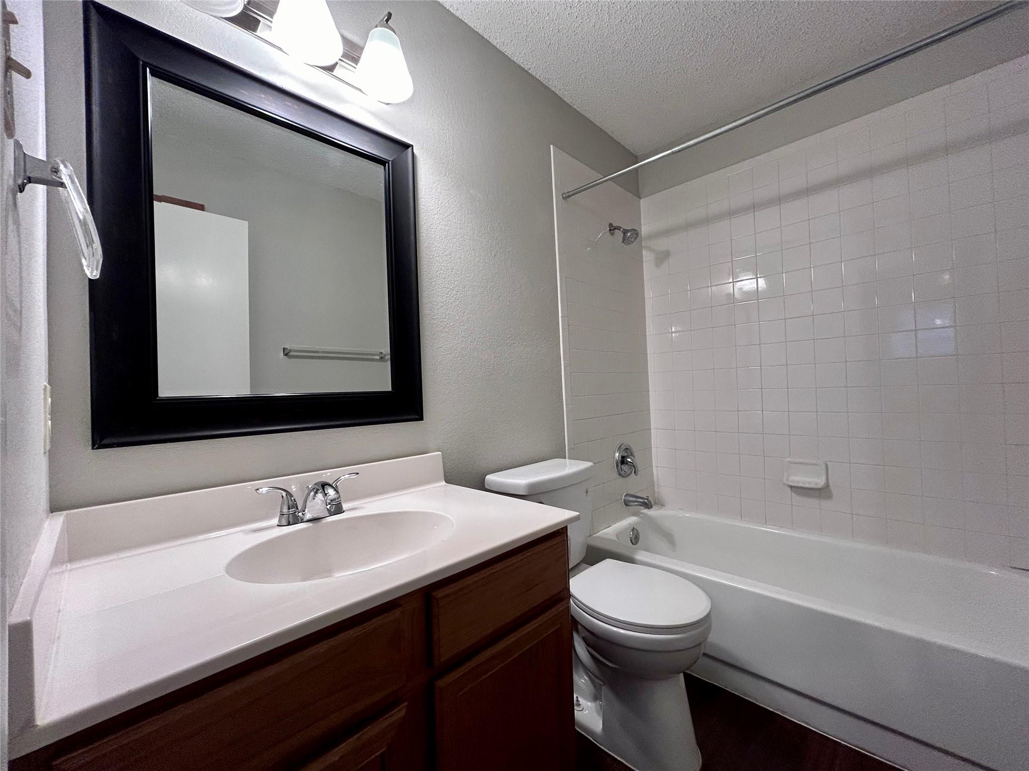 8902 Schick Rd #d Property Photo 9