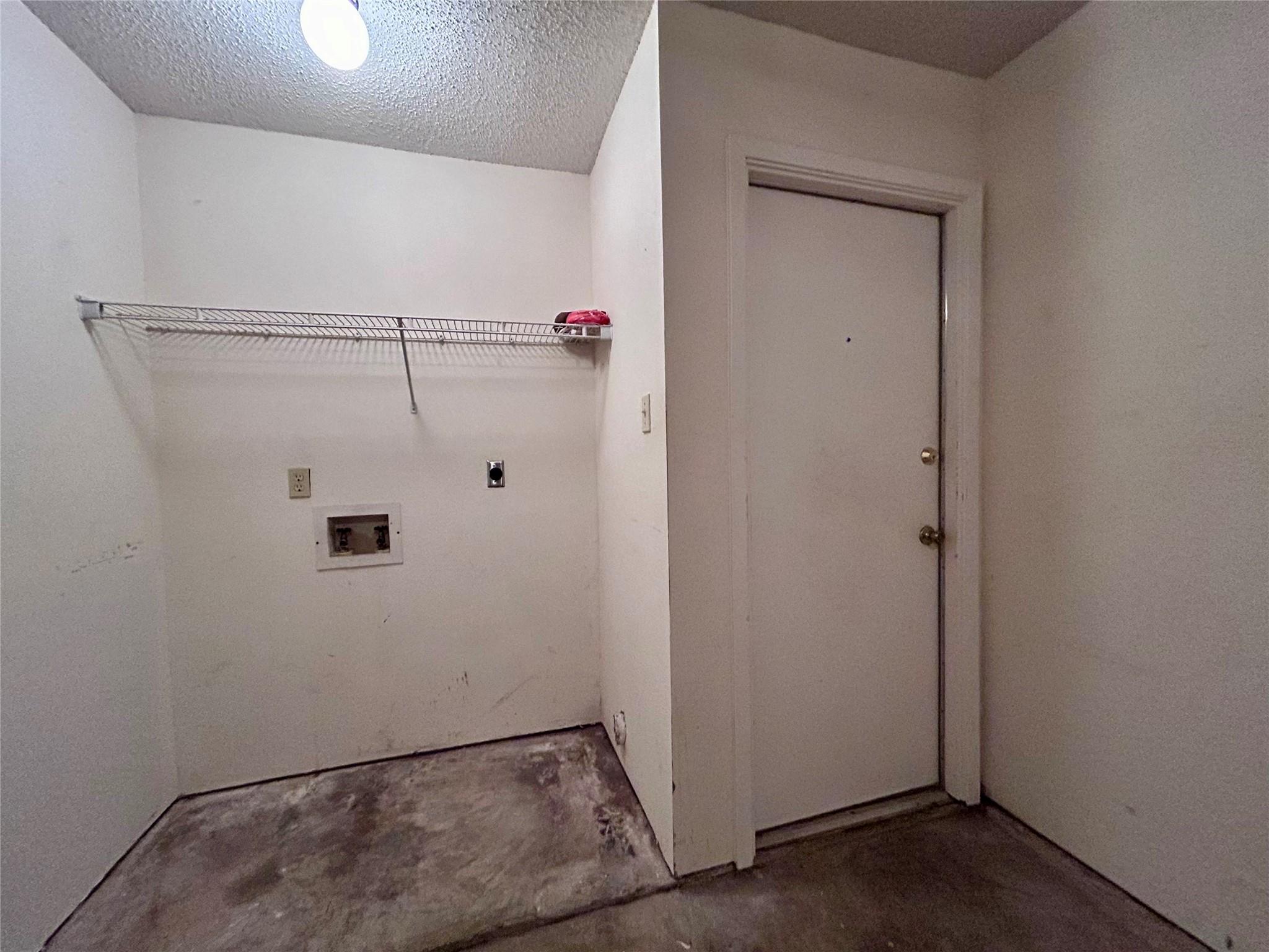 8902 Schick Rd #d Property Photo 20
