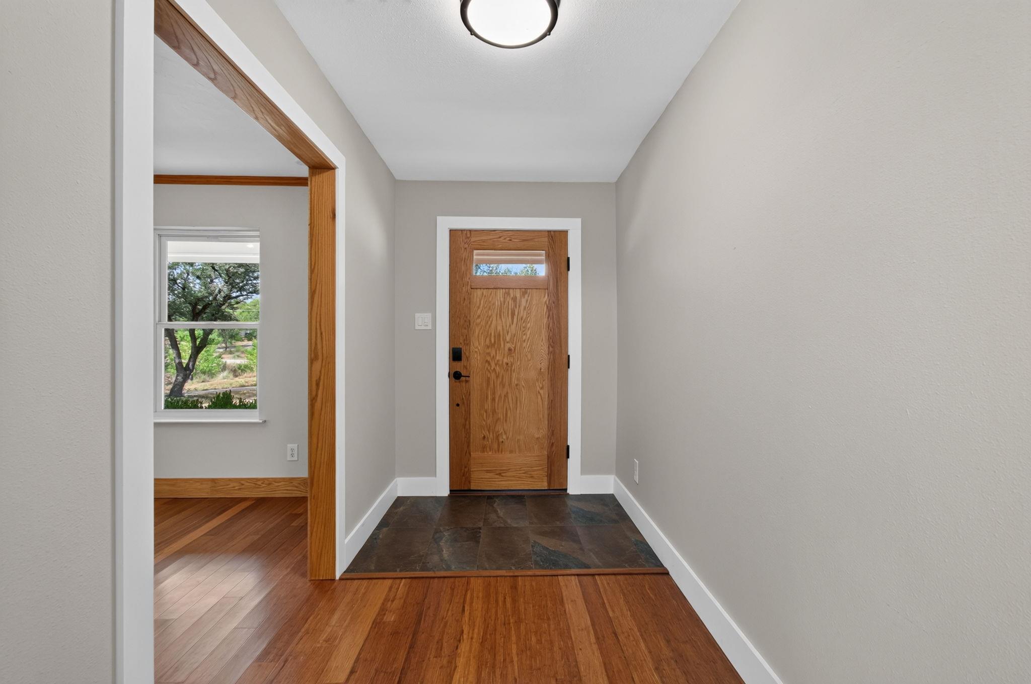 15 Tall Oaks Trl Property Photo 7
