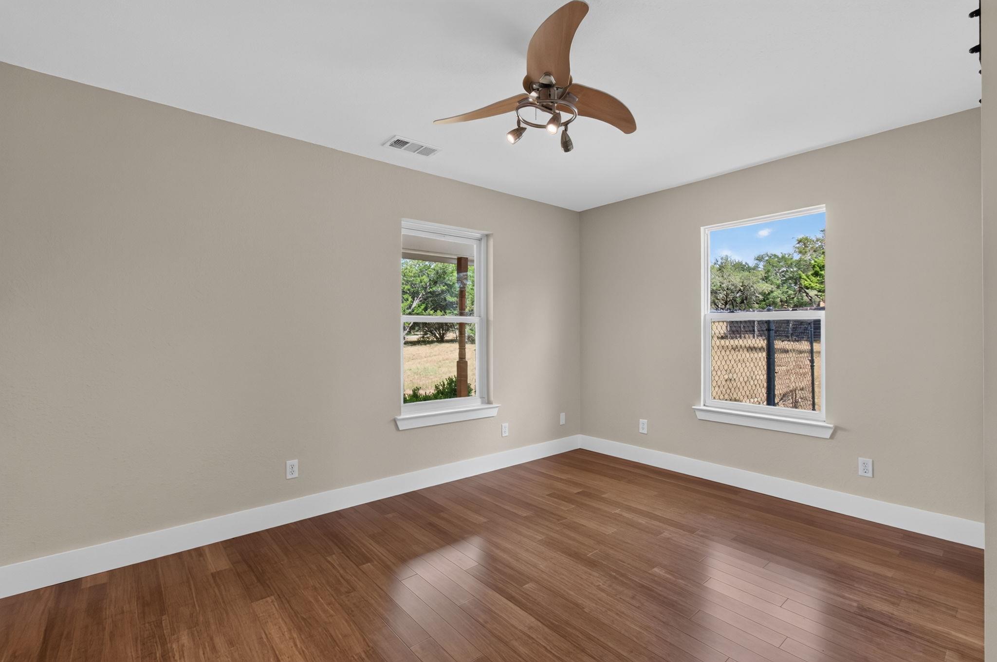 15 Tall Oaks Trl Property Photo 21