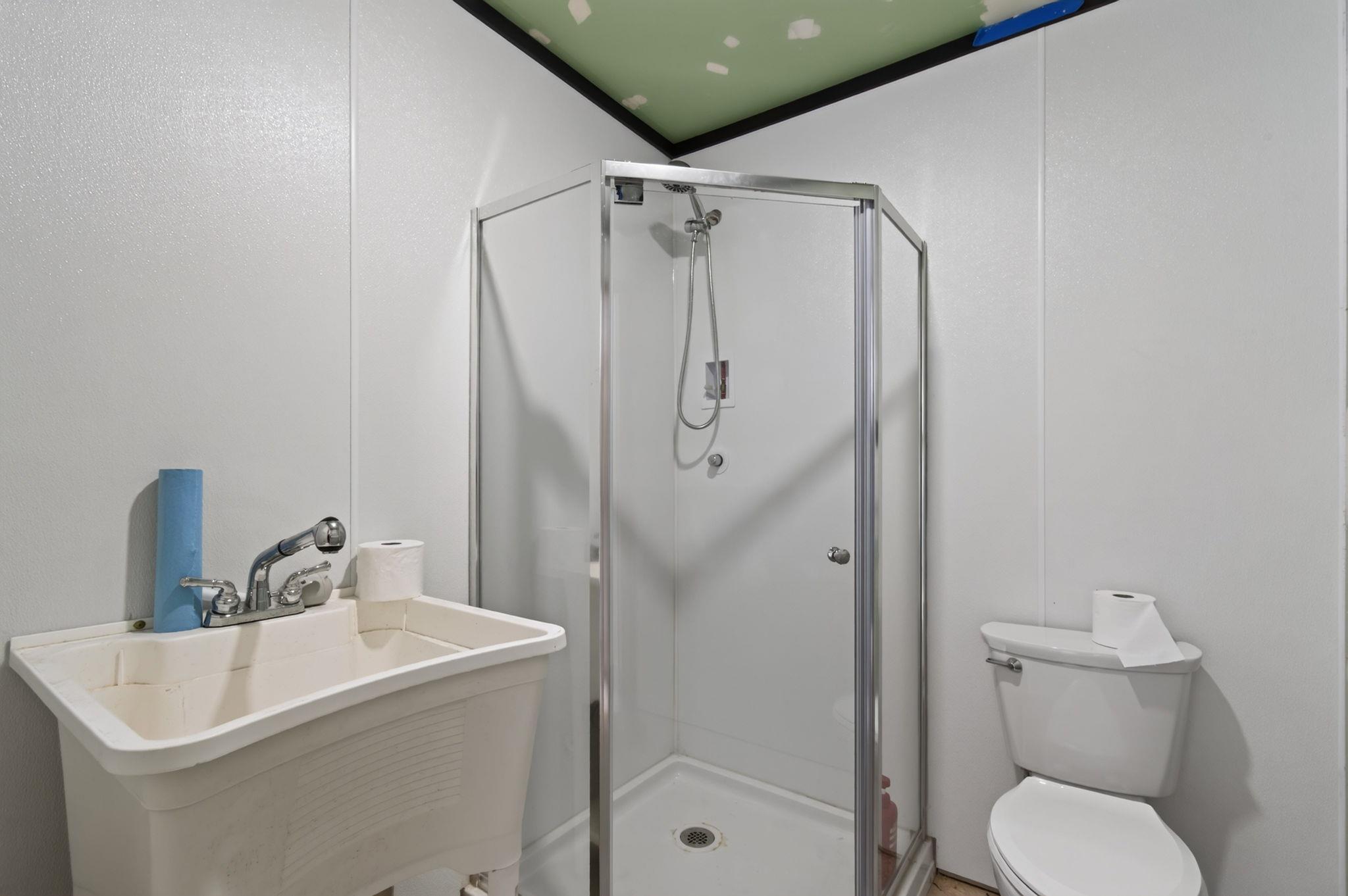15 Tall Oaks Trl Property Photo 35