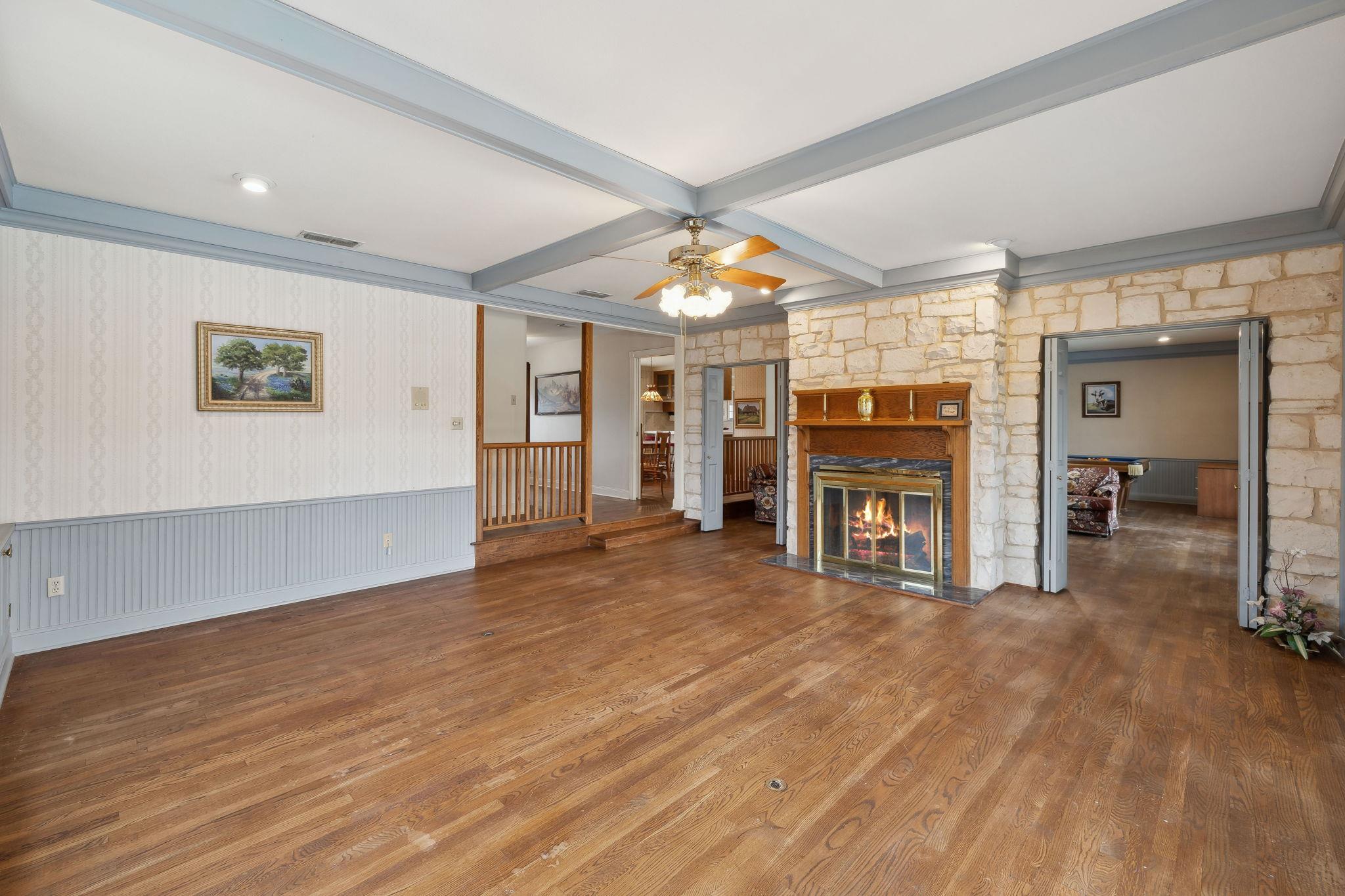 27846 Natural Bridge Caverns Rd Property Photo 21