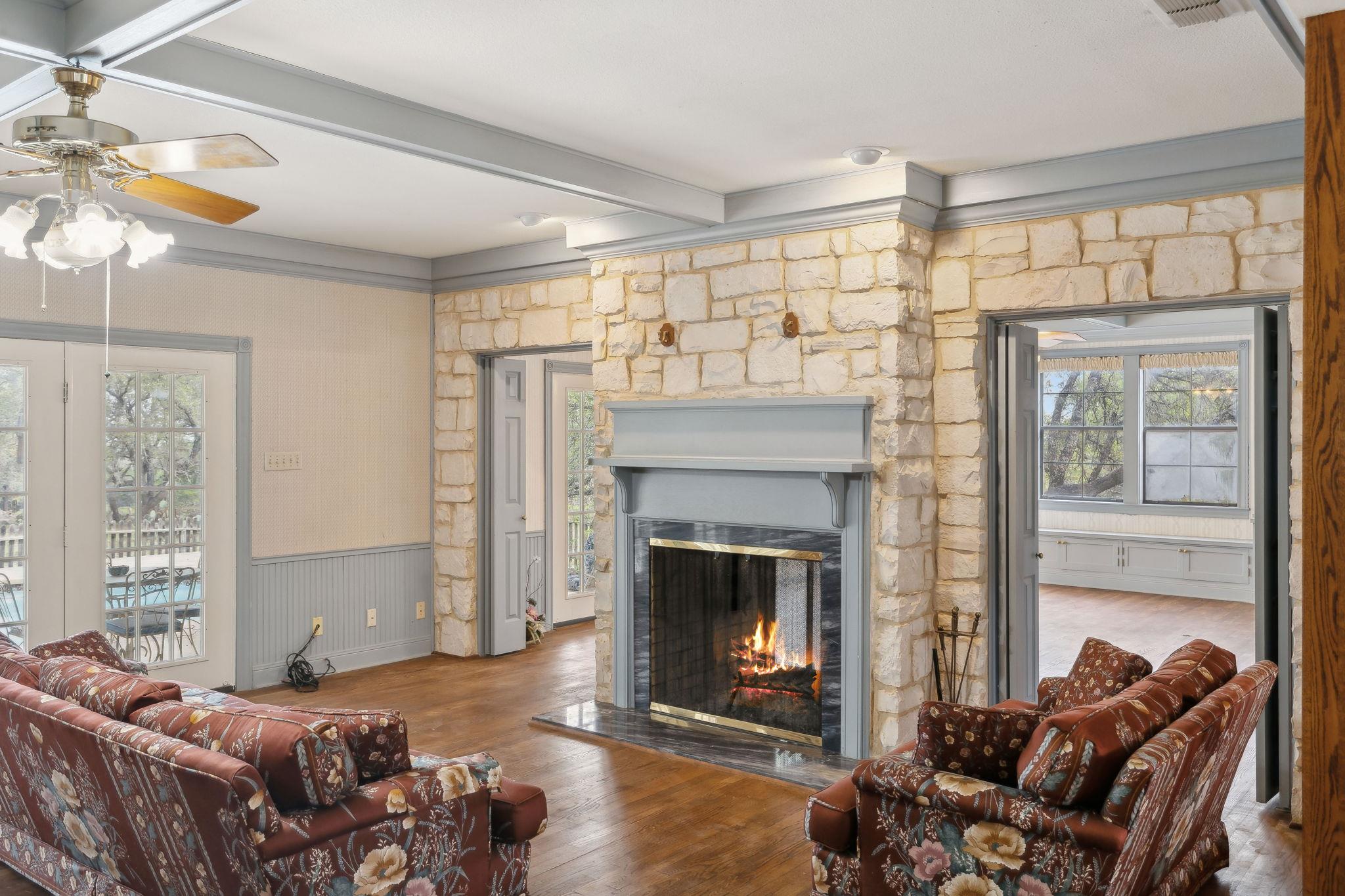 27846 Natural Bridge Caverns Rd Property Photo 24