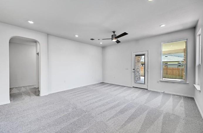 12529 Hallstatt Dr Property Photo 6