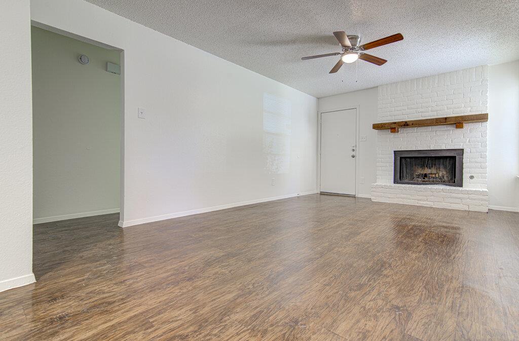 7111 Dan Jean Dr #b Property Photo 4