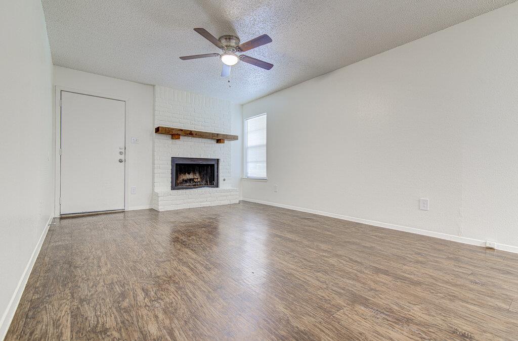 7111 Dan Jean Dr #b Property Photo 5