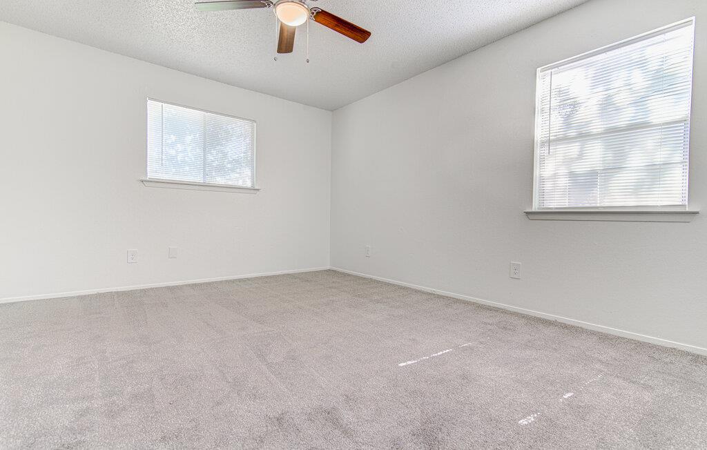 7111 Dan Jean Dr #b Property Photo 10