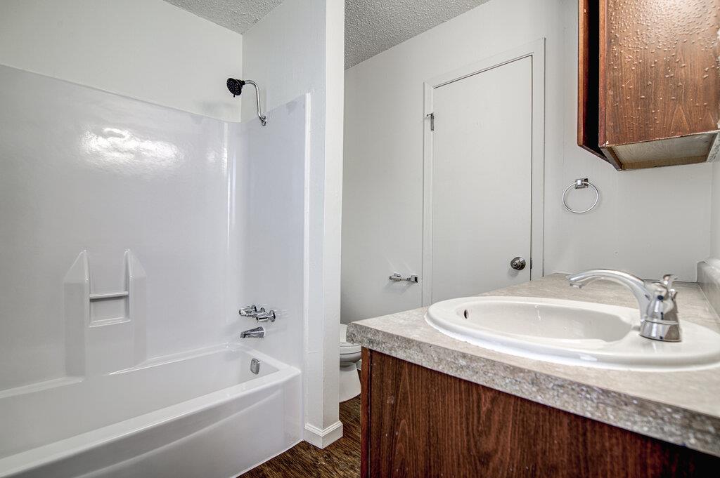7111 Dan Jean Dr #b Property Photo 12