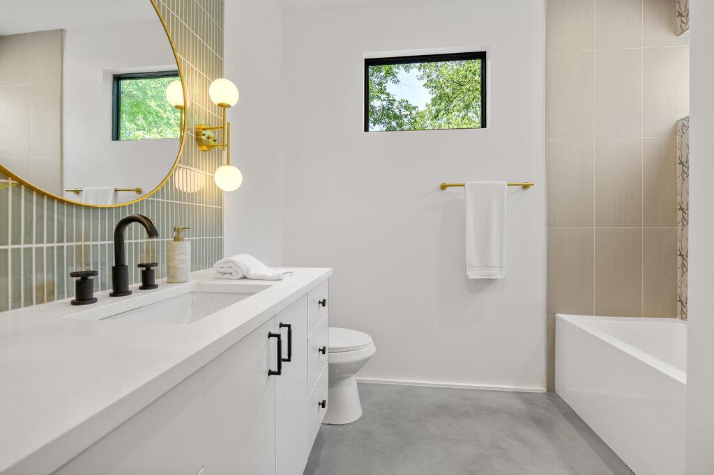 4506 Clawson Rd #2 Property Photo 8