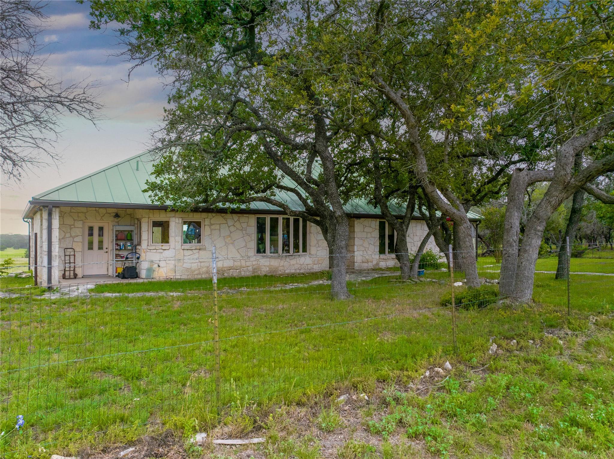 0000 Vaquero Vista Ln Property Photo 9