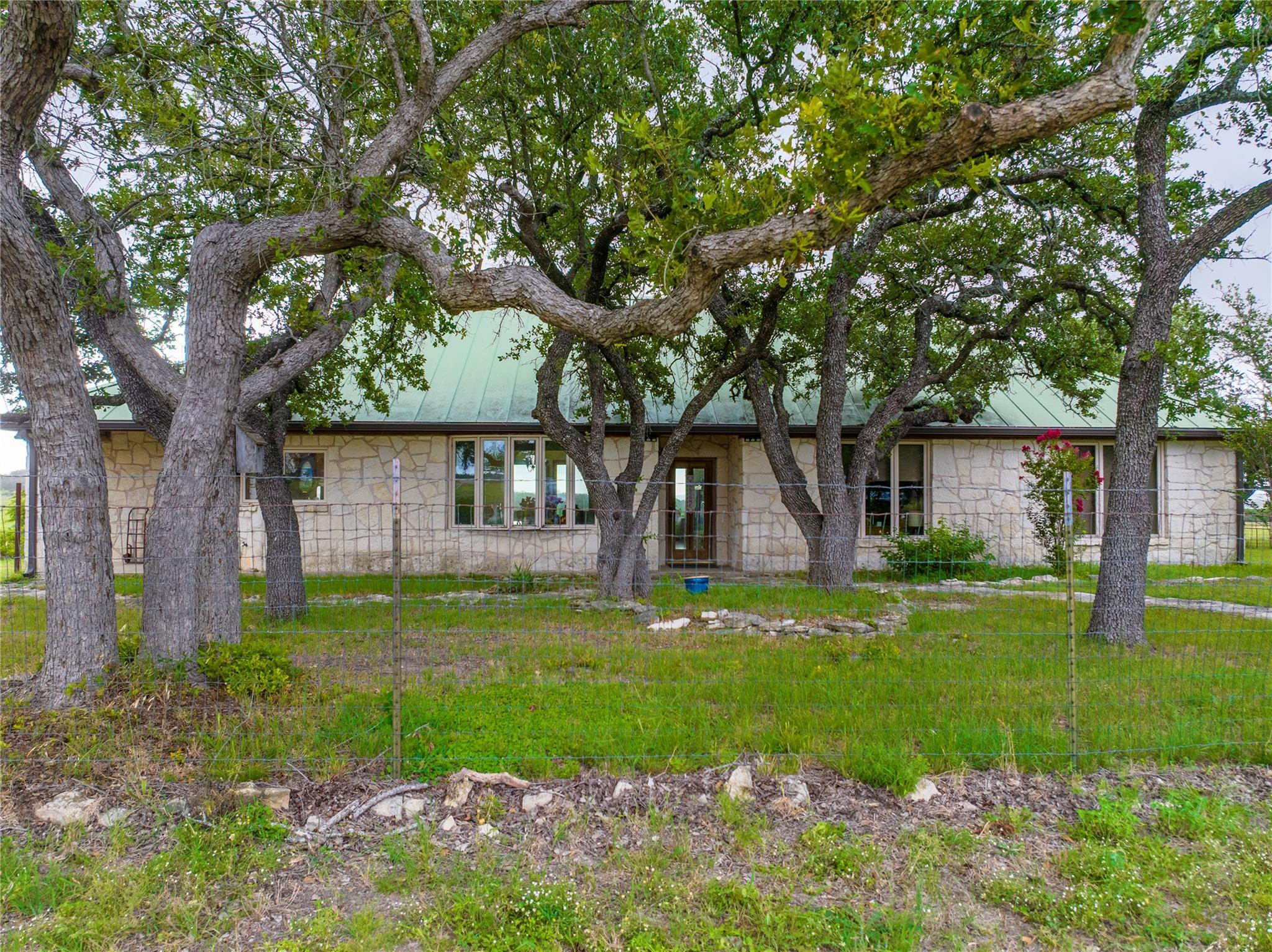 0000 Vaquero Vista Ln Property Photo 13