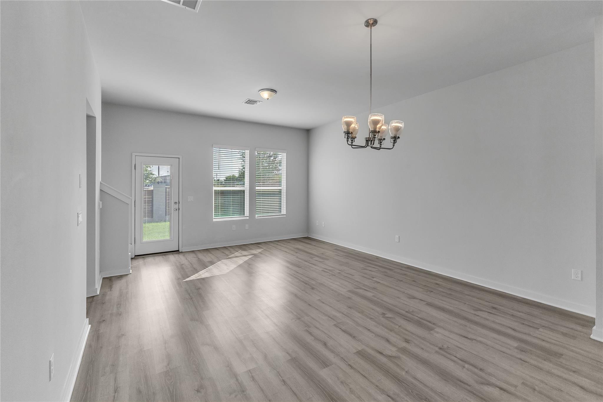 1203 Showbox St Property Photo 4