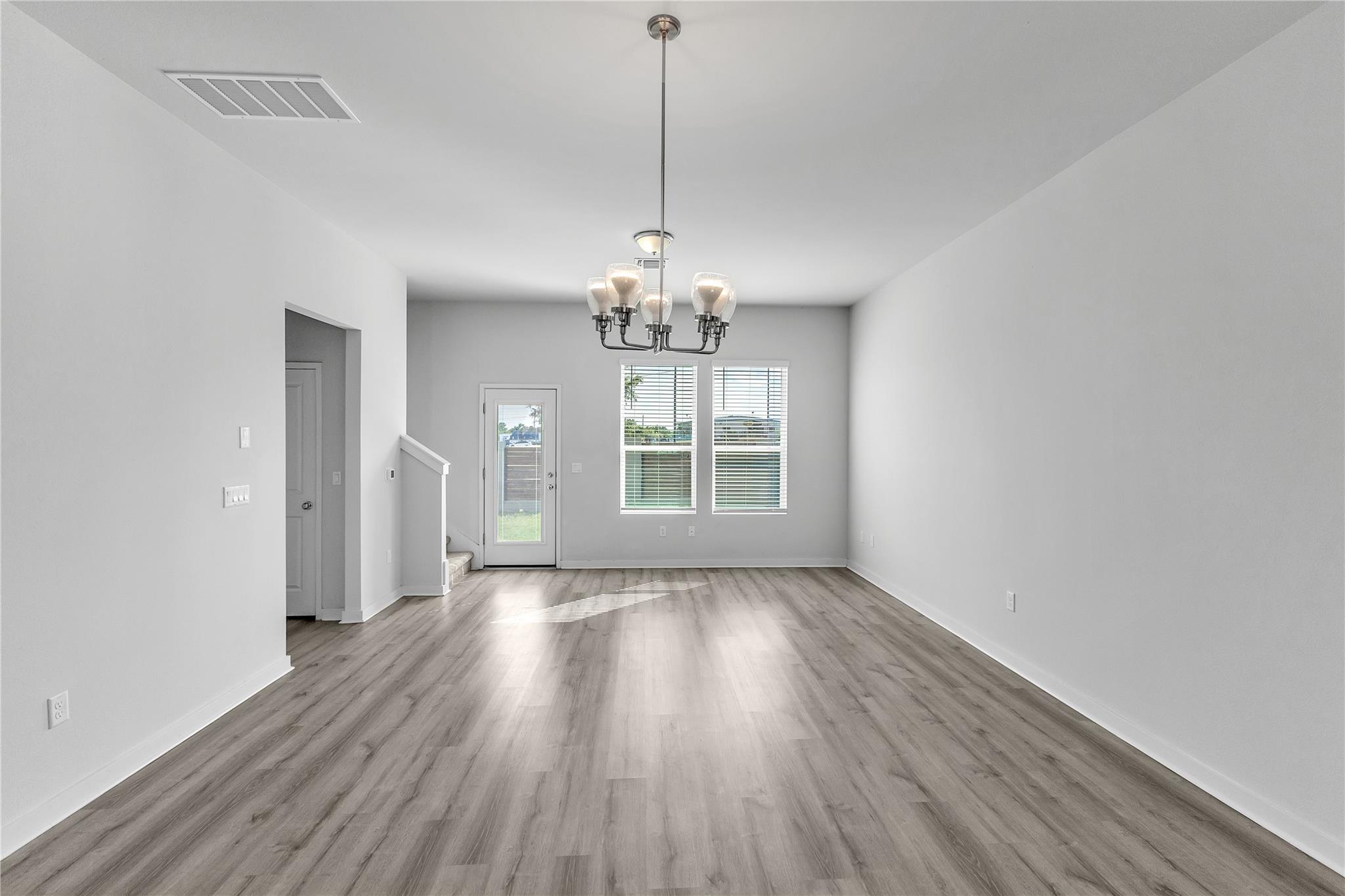 1203 Showbox St Property Photo 5