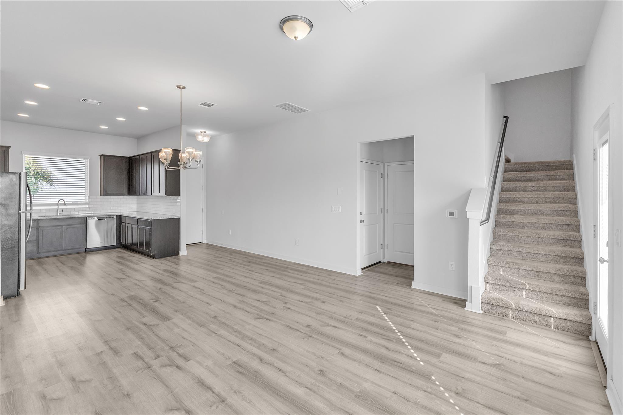 1203 Showbox St Property Photo 8