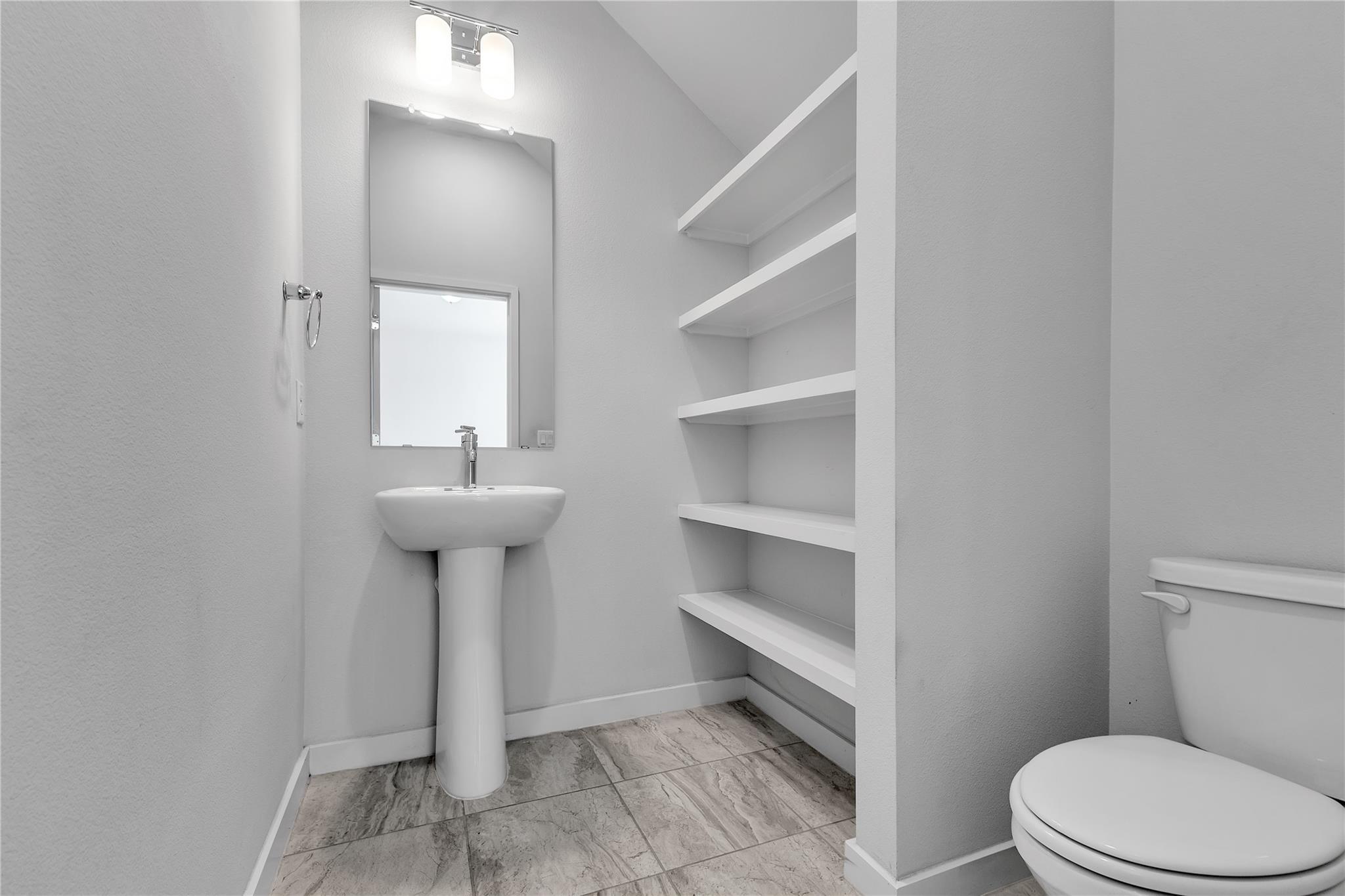 1203 Showbox St Property Photo 13