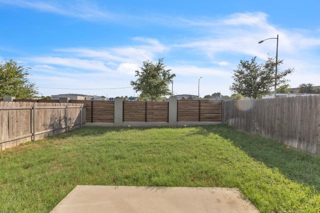 1203 Showbox St Property Photo 21