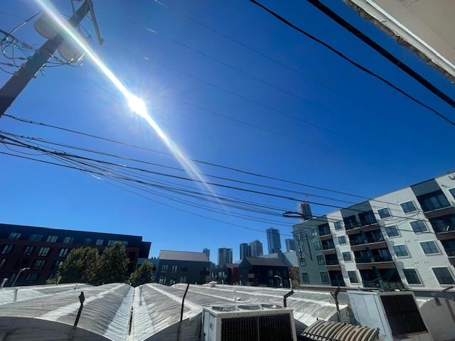 1105 E 6th St Property Photo 1