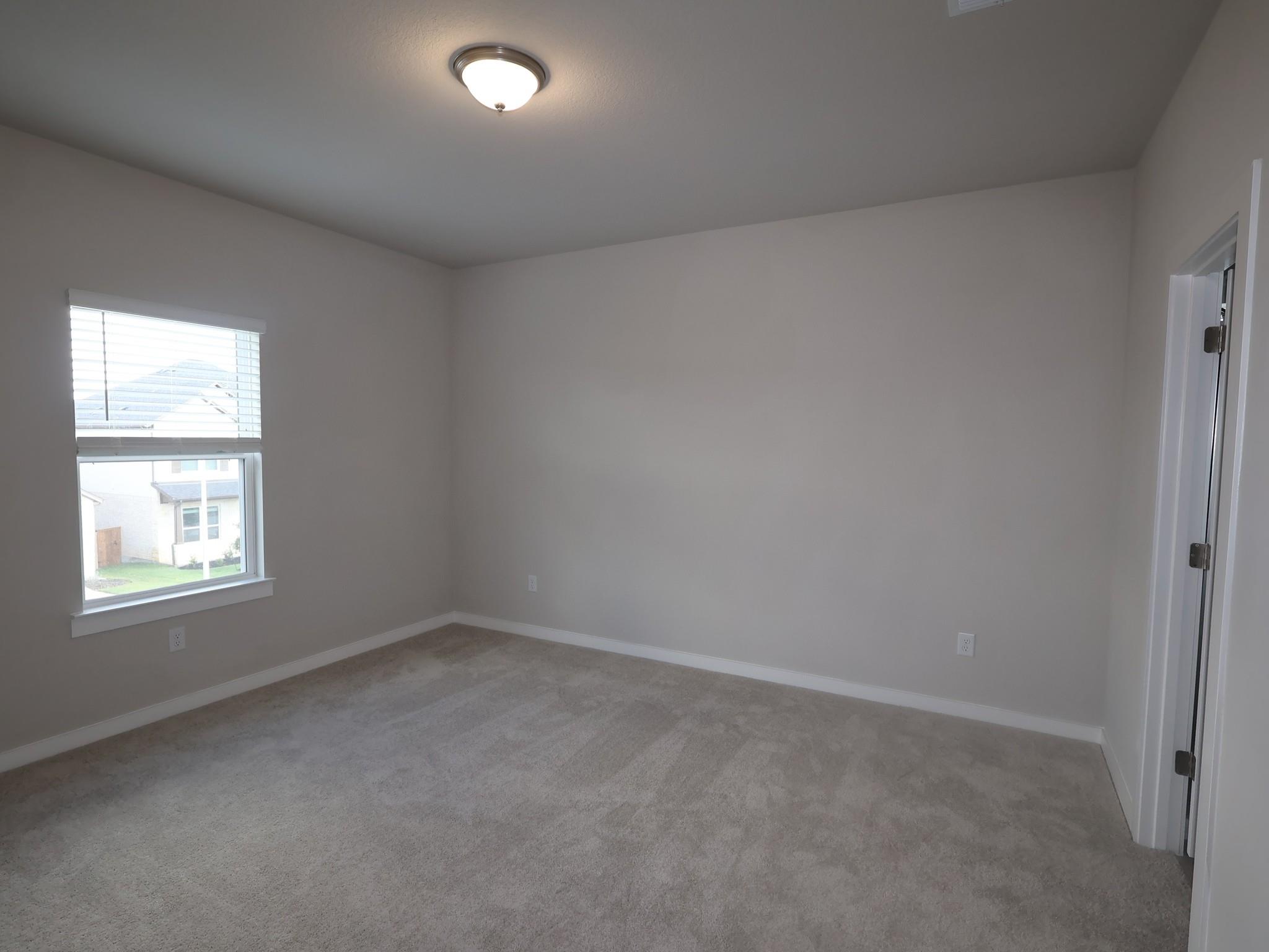 821 Purmela St Property Photo 16