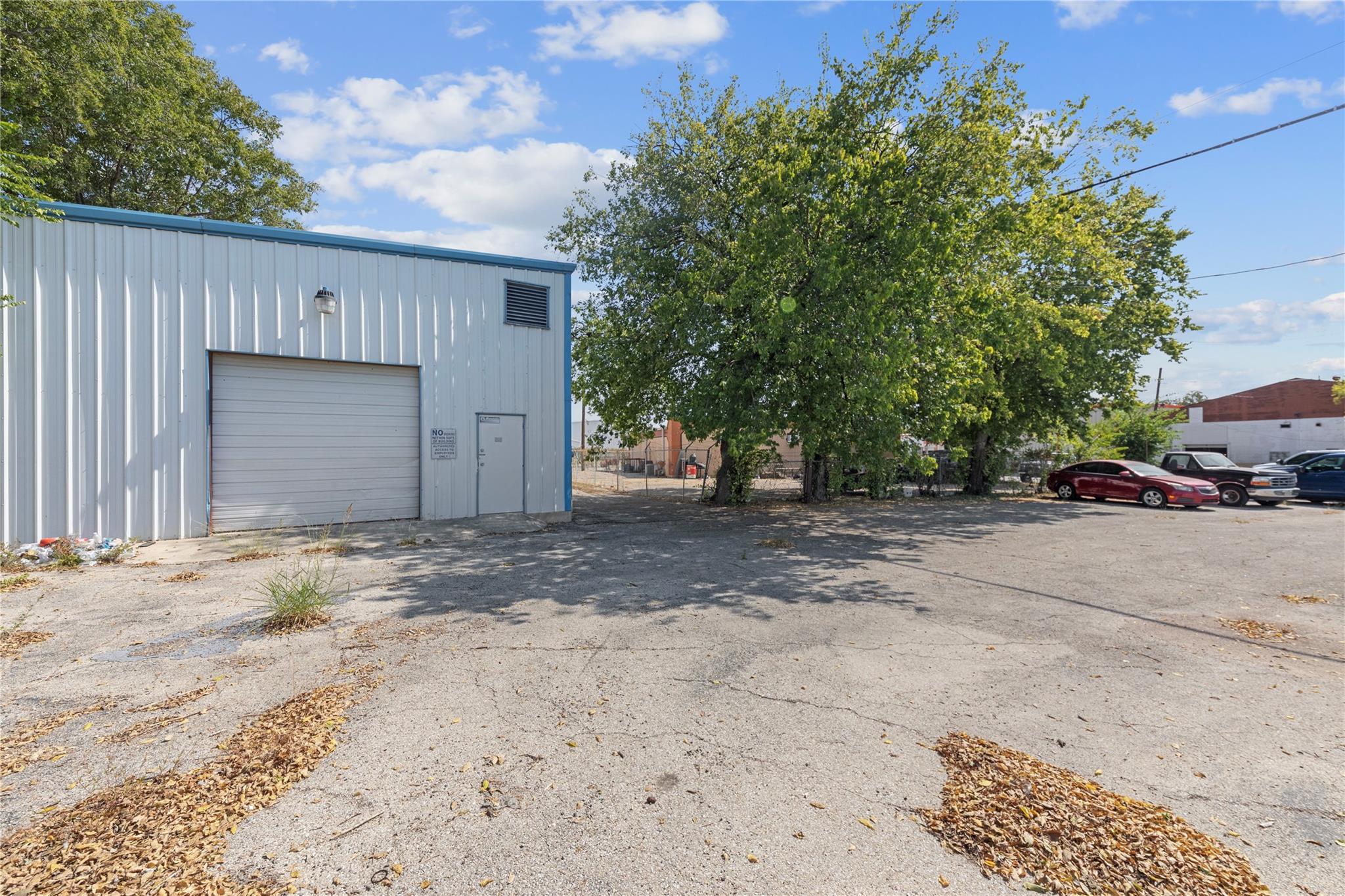 49 Happy St Property Photo 3