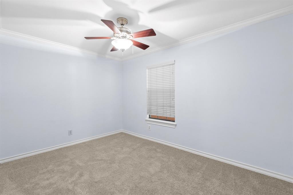 407 E 45th St #108 Property Photo 18