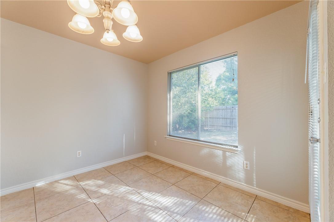 1506 Mayapple St Property Photo 11