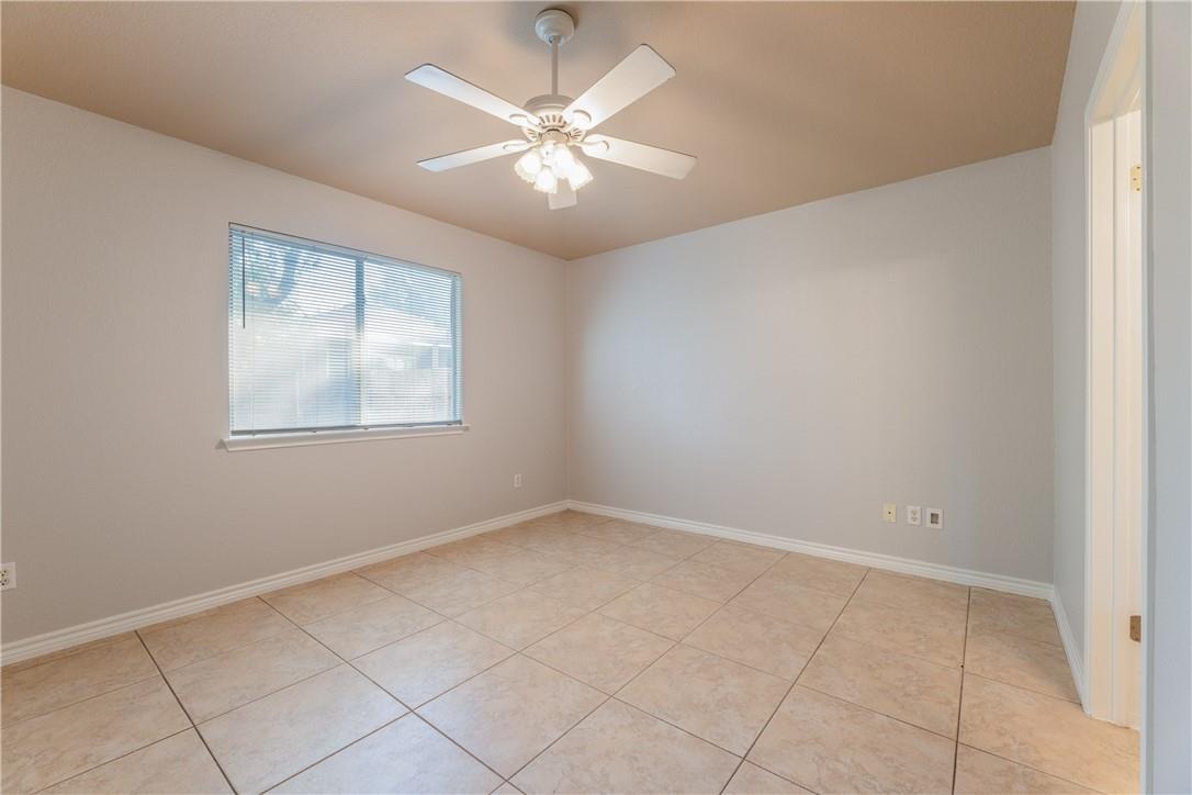 1506 Mayapple St Property Photo 12
