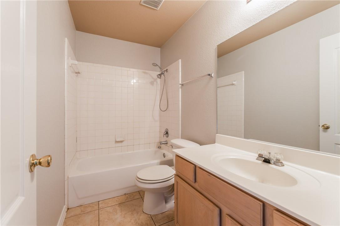 1506 Mayapple St Property Photo 24
