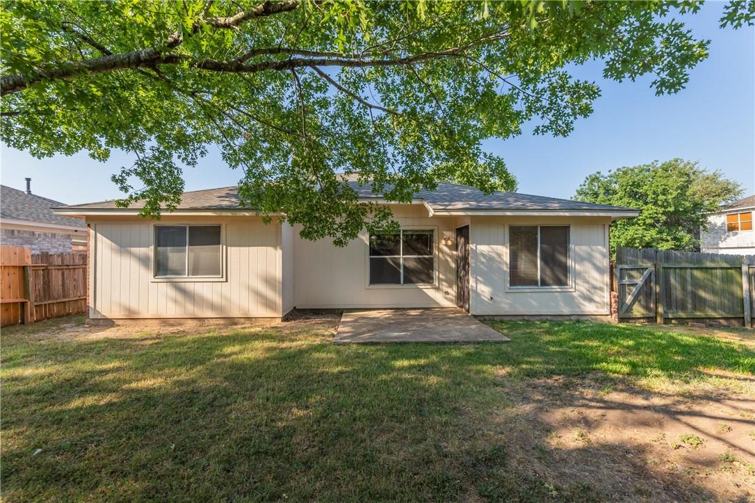 1506 Mayapple St Property Photo 27