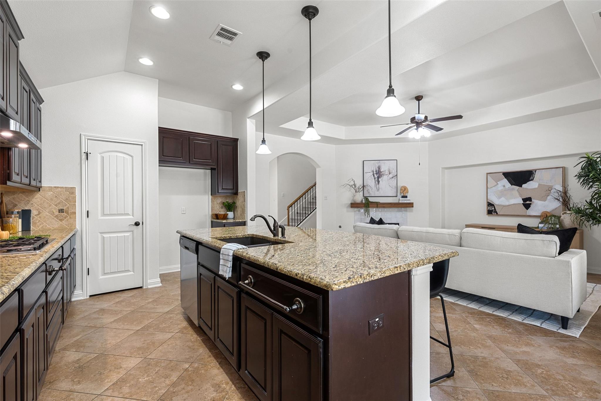 4205 Buckskin Rd Property Photo 11