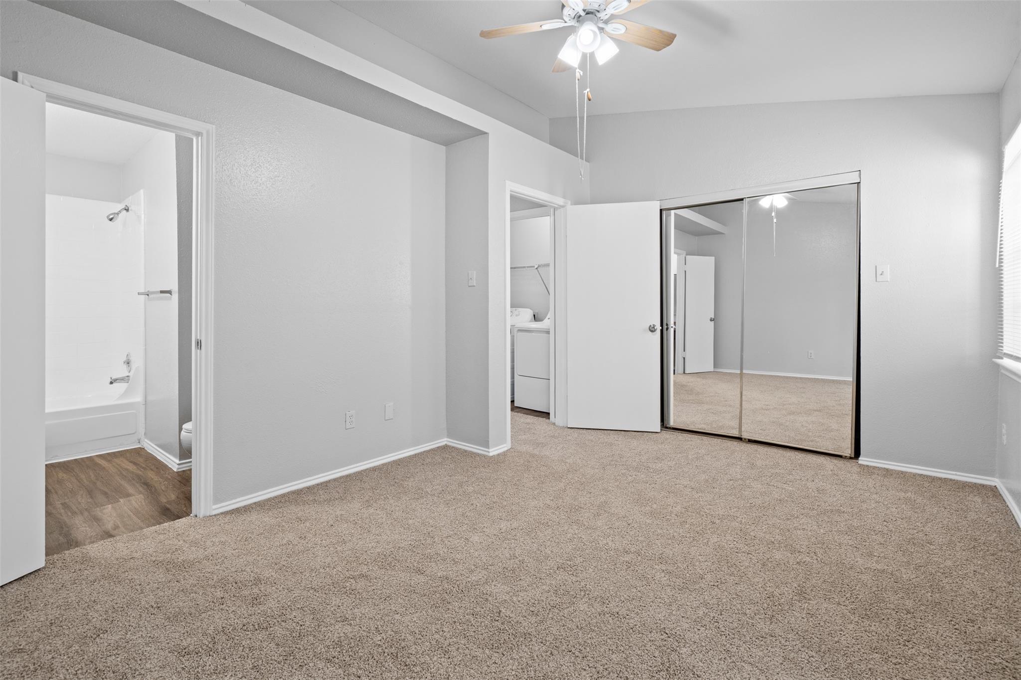 1807 River Crossing Cir #b Property Photo 17