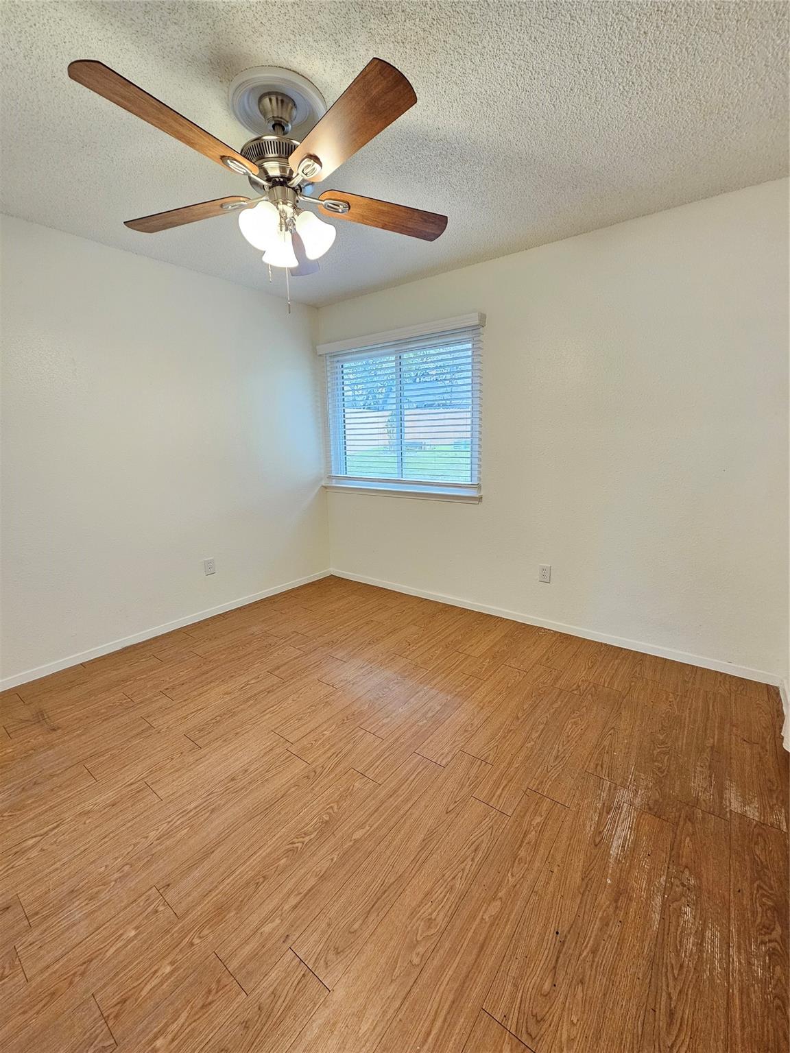 8005 Creekmere Ln Property Photo 23