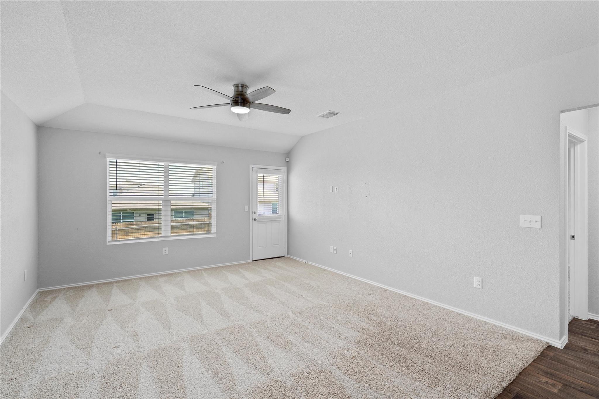 14915 Gypsum Mill Rd Property Photo 9
